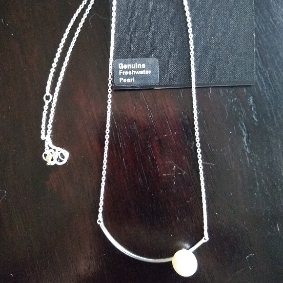Sterling Silver Freshwater Pearl Necklace - Picture 1 of 3